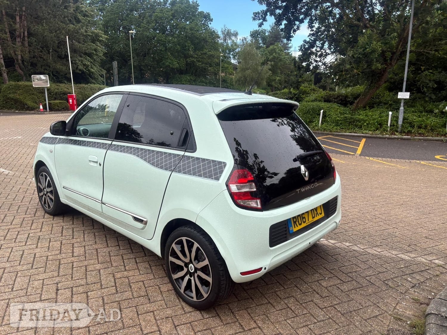 [ berth ]Renault Twingo