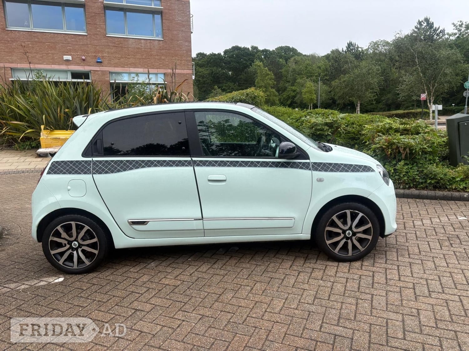 Renault Twingo 2017 - Cars in Fareham