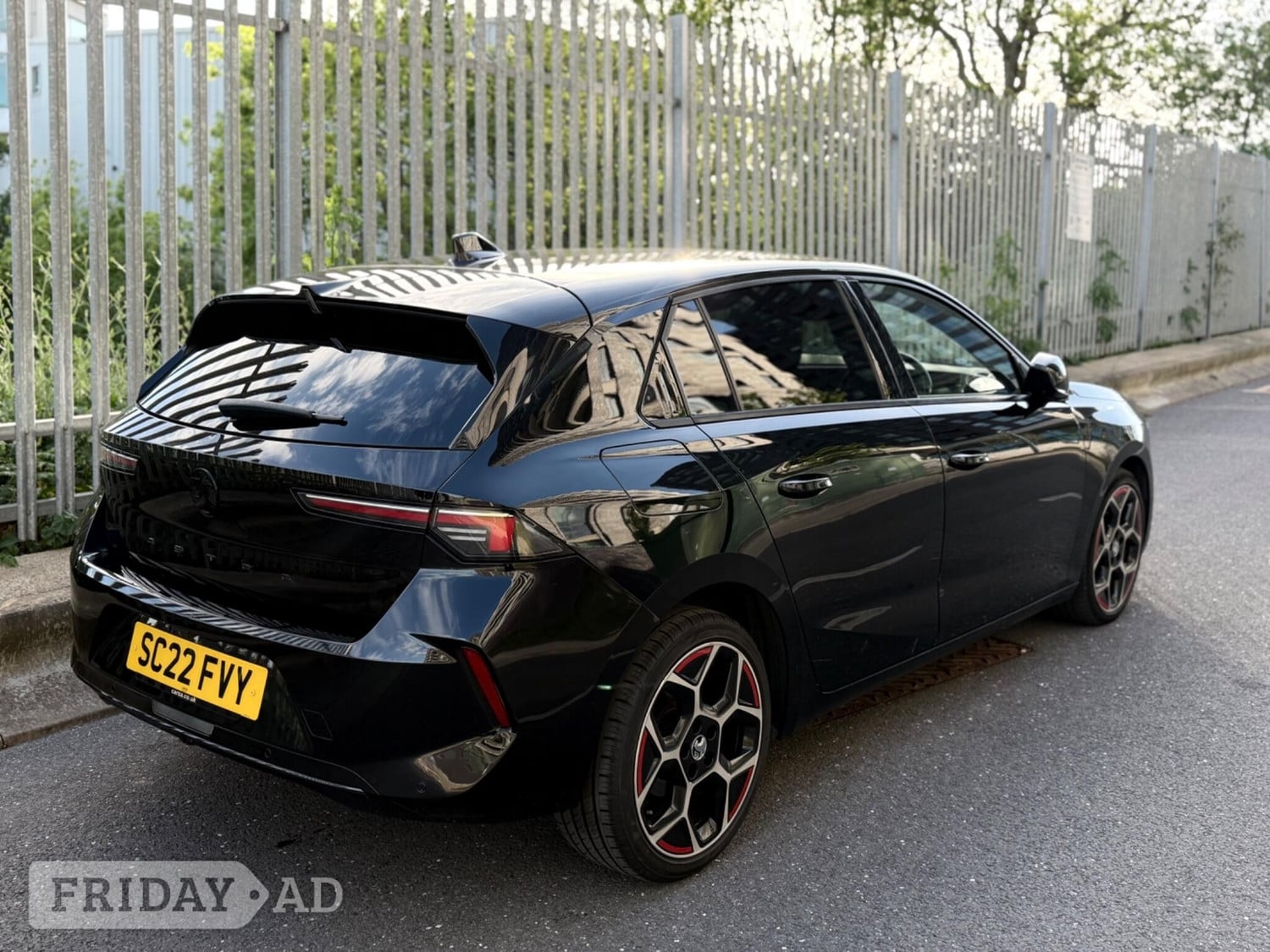 Vauxhall Astra 2022 - Cars in Willesden
