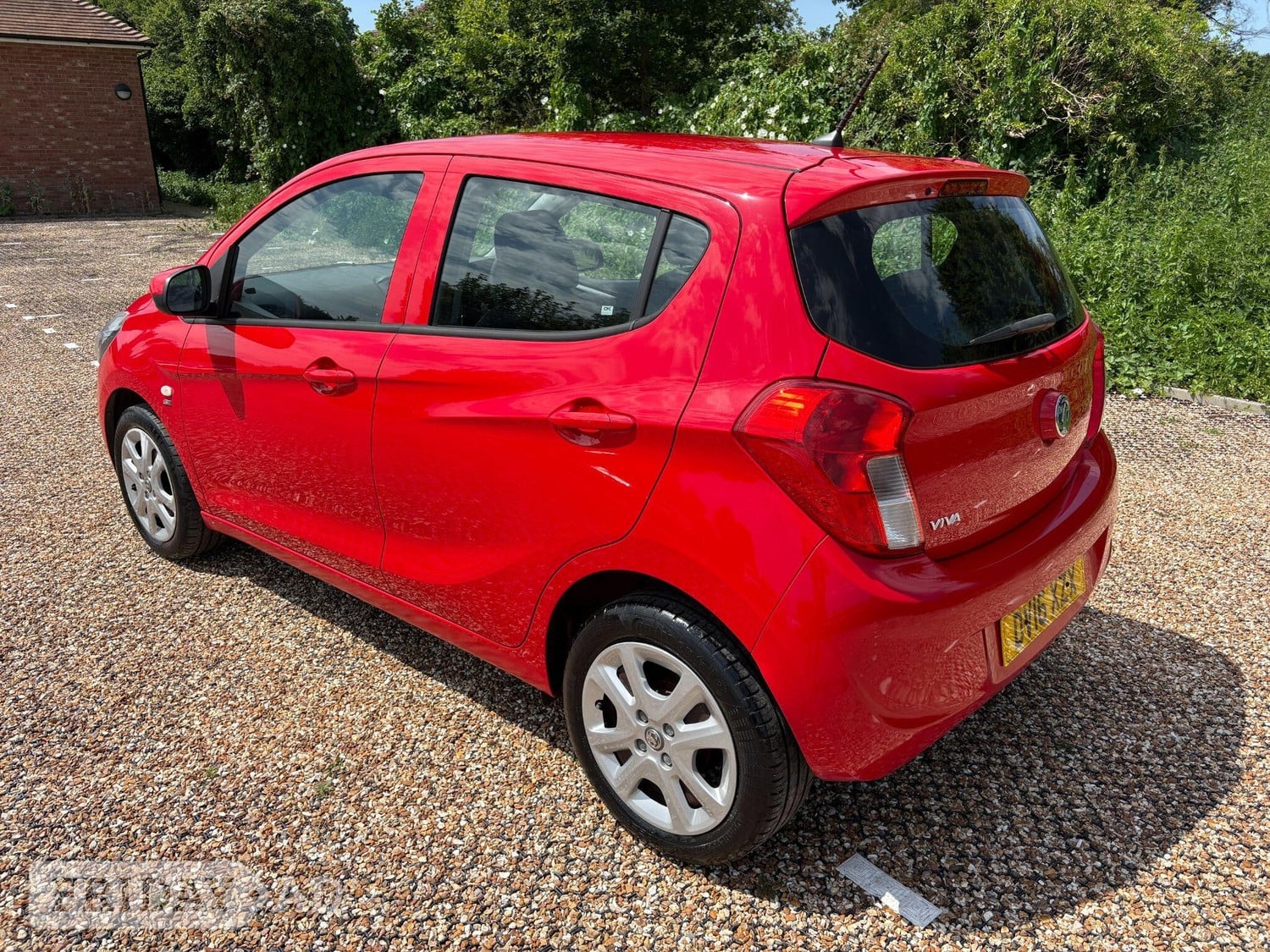 Vauxhall Viva 2016 - Cars