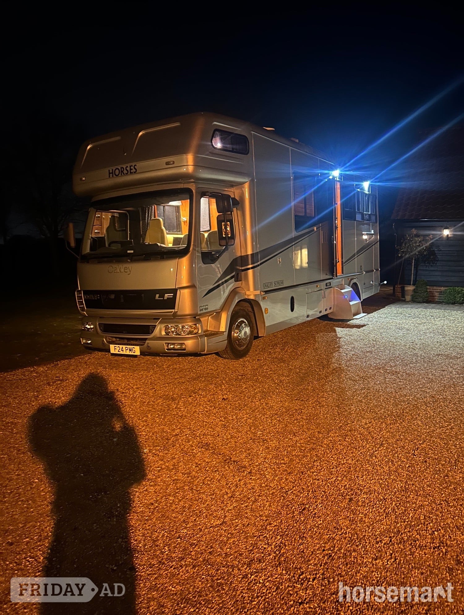 Oakley Supreme DAF Horsebox in Barham