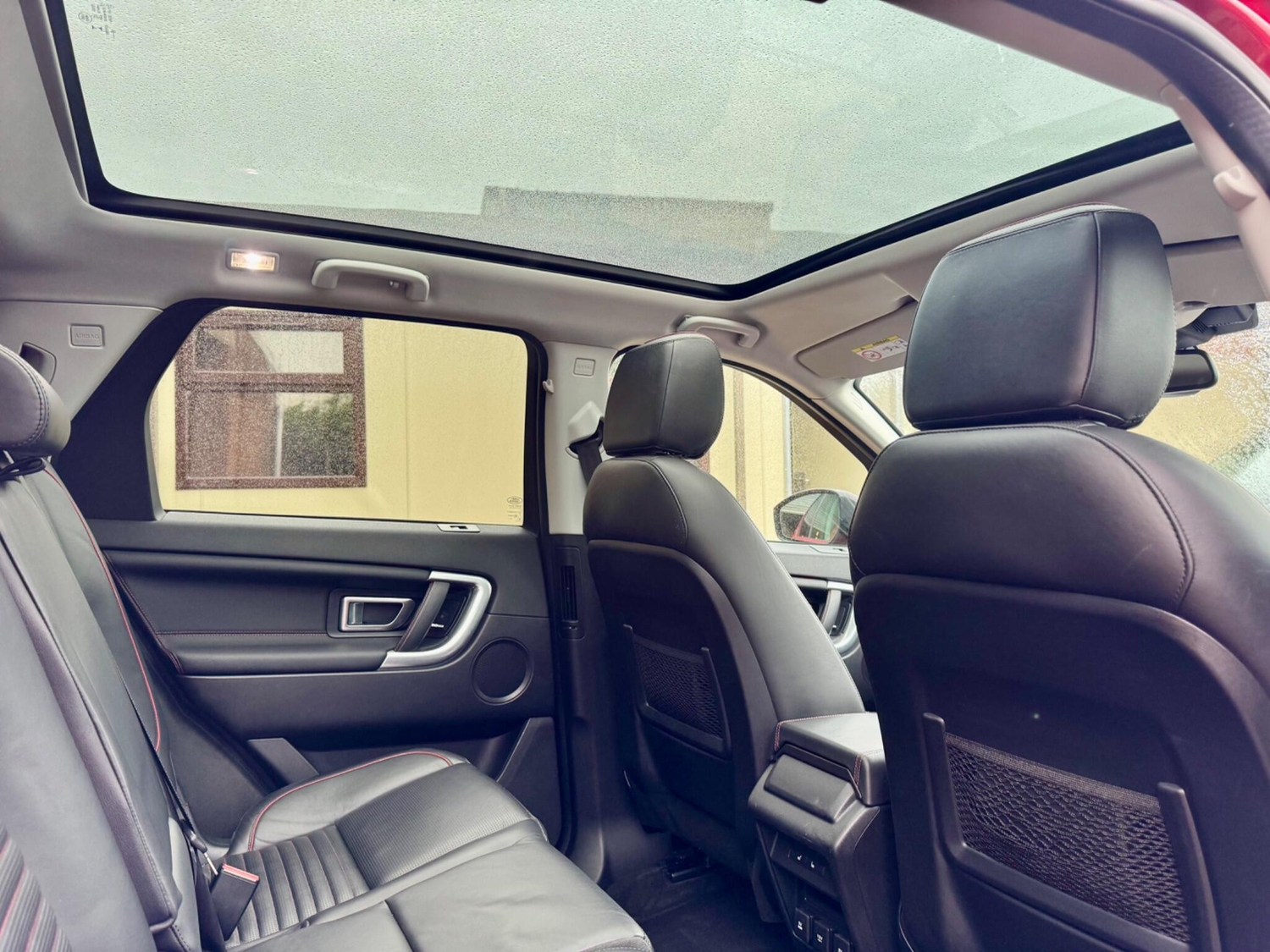 Land Rover Discovery Sport 2018 - Cars