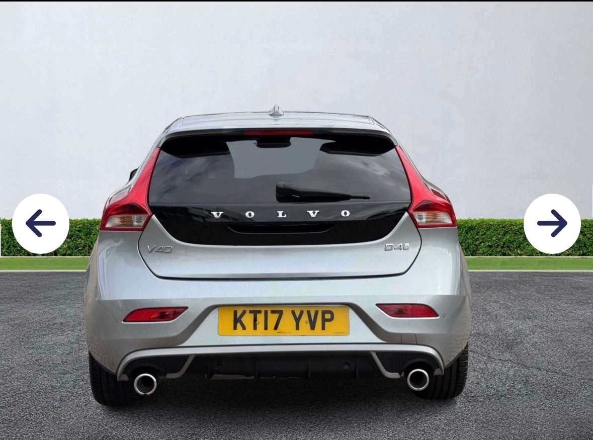 Volvo V40 2017 - Cars in Alton