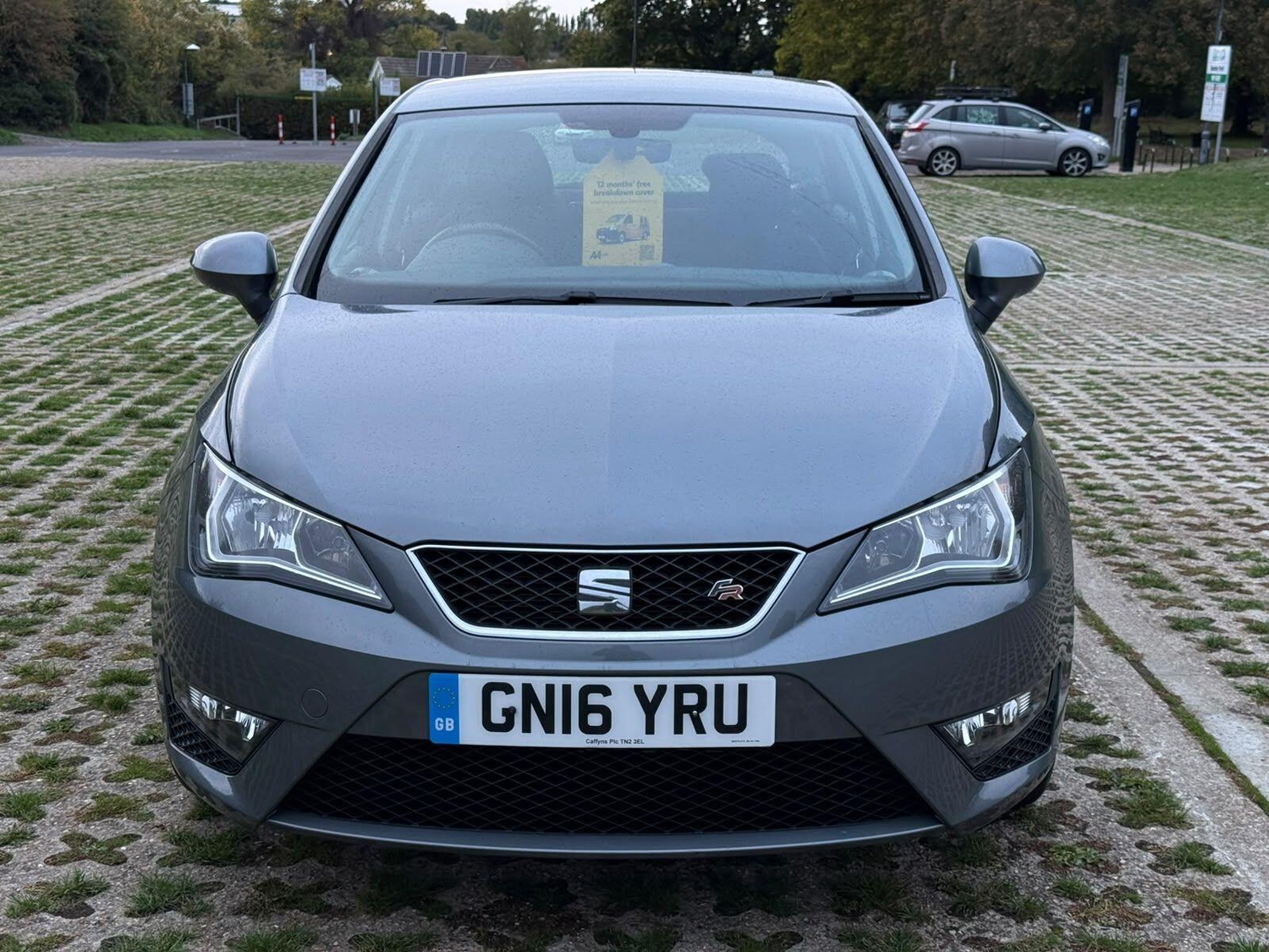 [ berth ]SEAT Ibiza