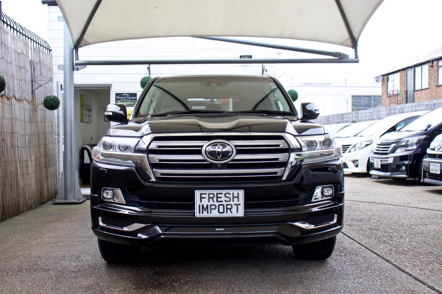 [ berth ]Toyota Land Cruiser