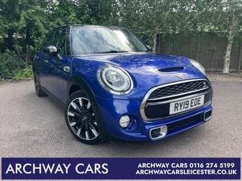 Mini Hatch 2019
