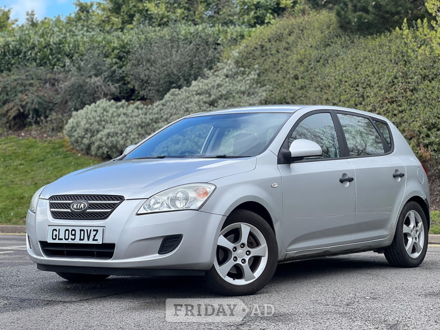 [ berth ]Kia Ceed