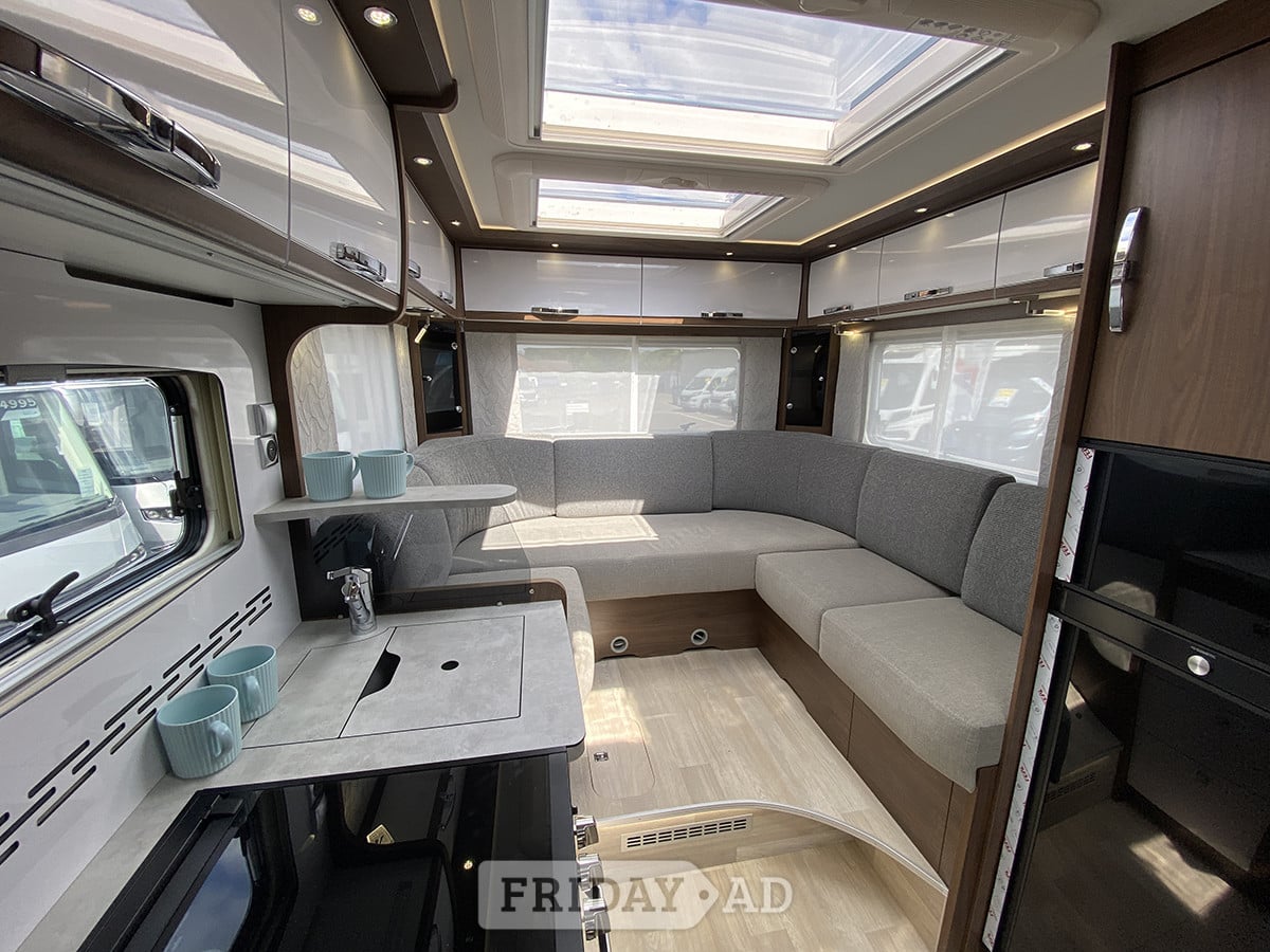 [2 berth ]Frankia F-Line I 680 Plus