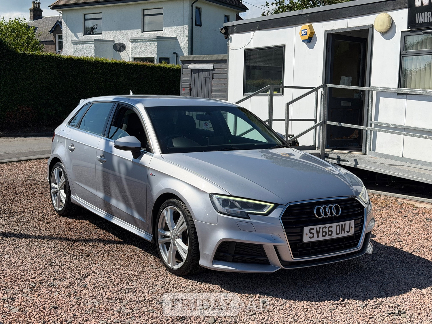 [ berth ]Audi A3