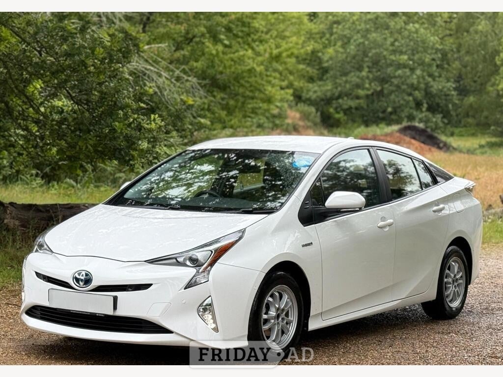 Toyota Prius 2019 - Cars