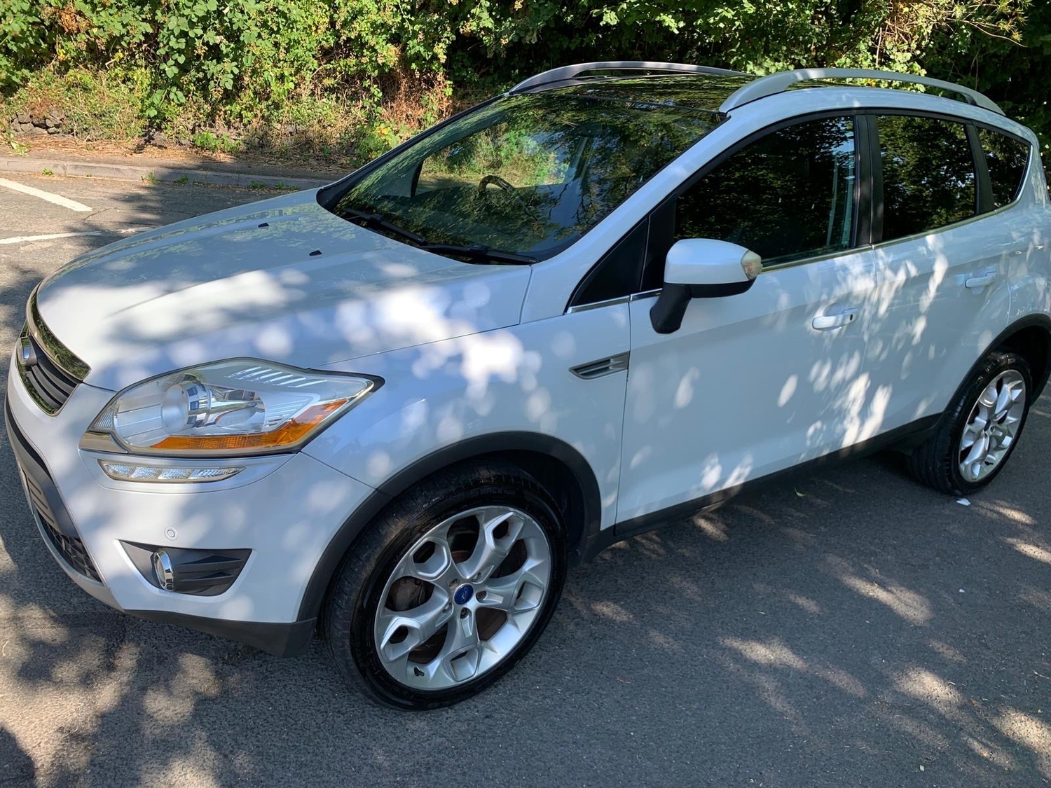 Ford Kuga 2012 - Cars in Hengoed