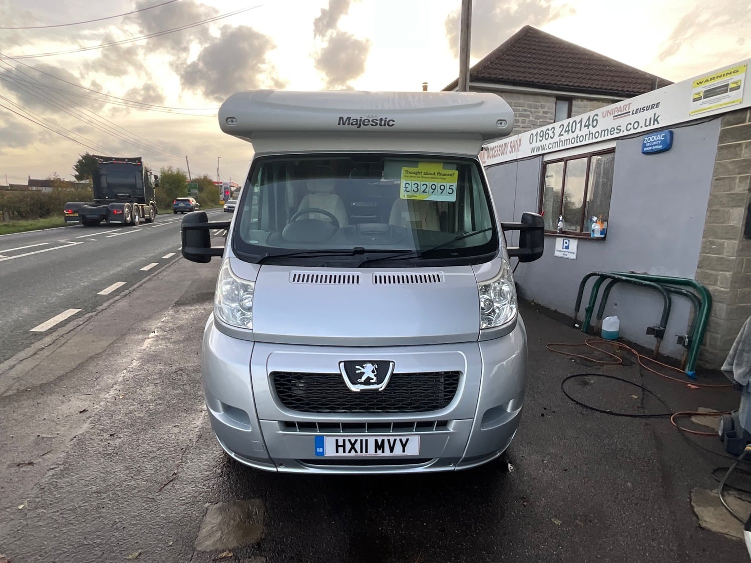 Elddis Majestic 115 Somerton
