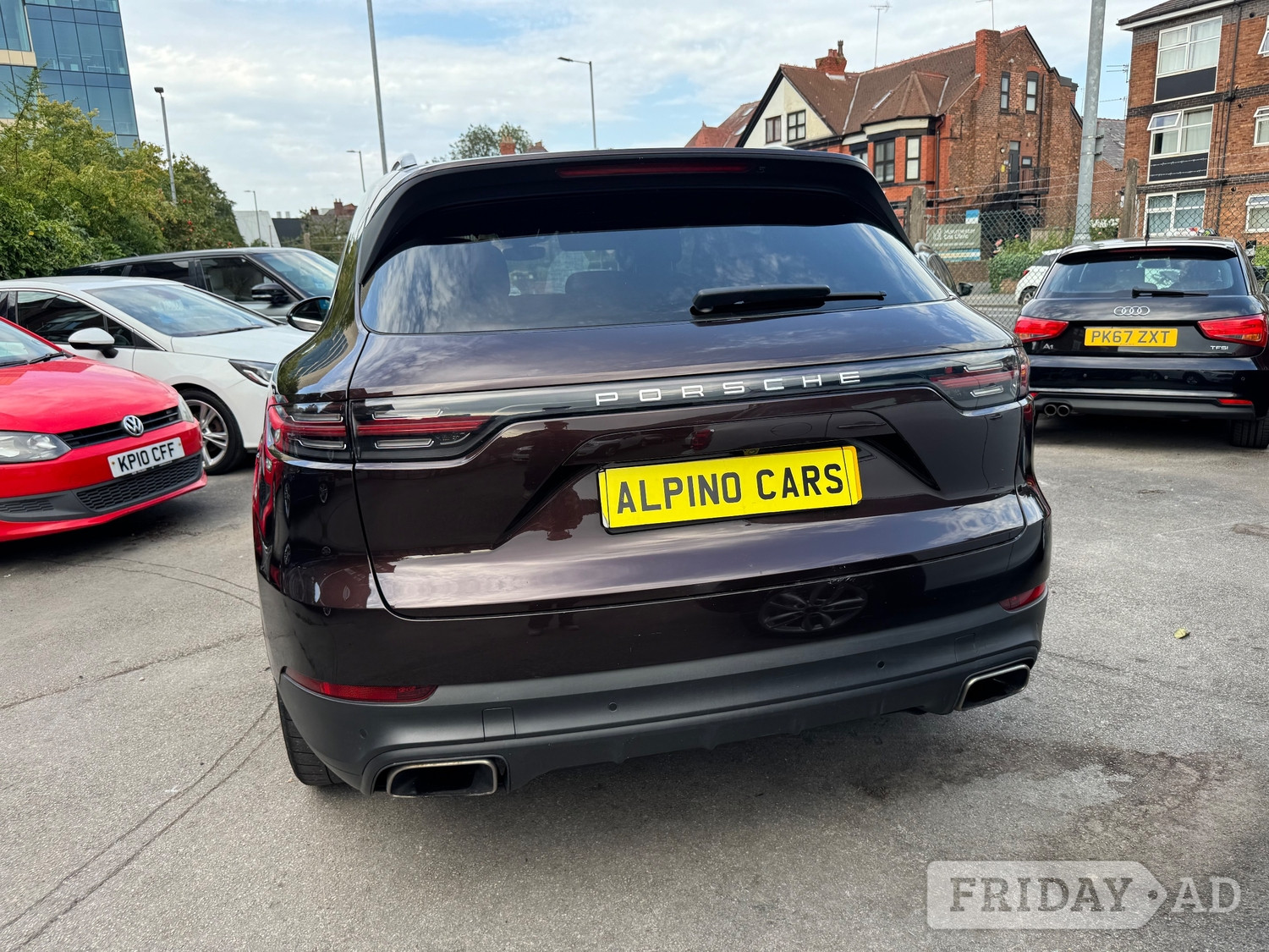 Porsche Cayenne 2018 - Cars in Manchester