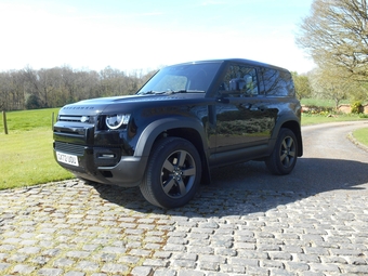 Land Rover Defender 90 2022