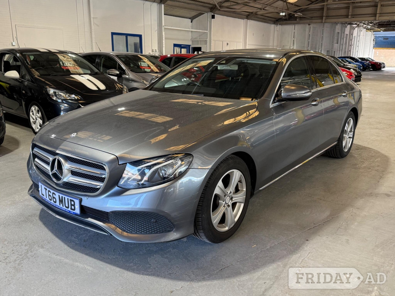 [ berth ]Mercedes-Benz E Class