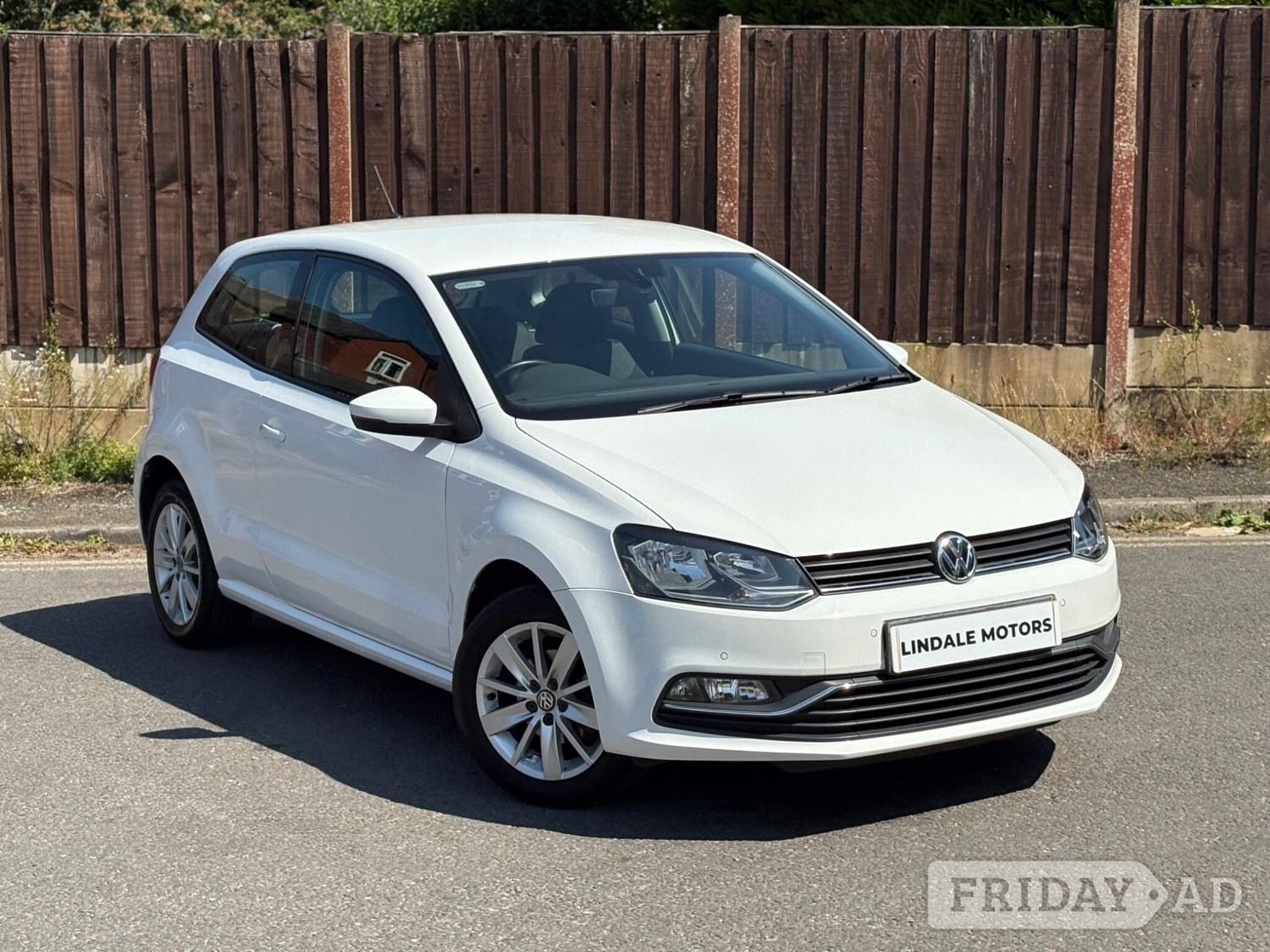 Volkswagen Polo 2014 in Oldham