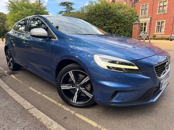 Volvo V40 2017