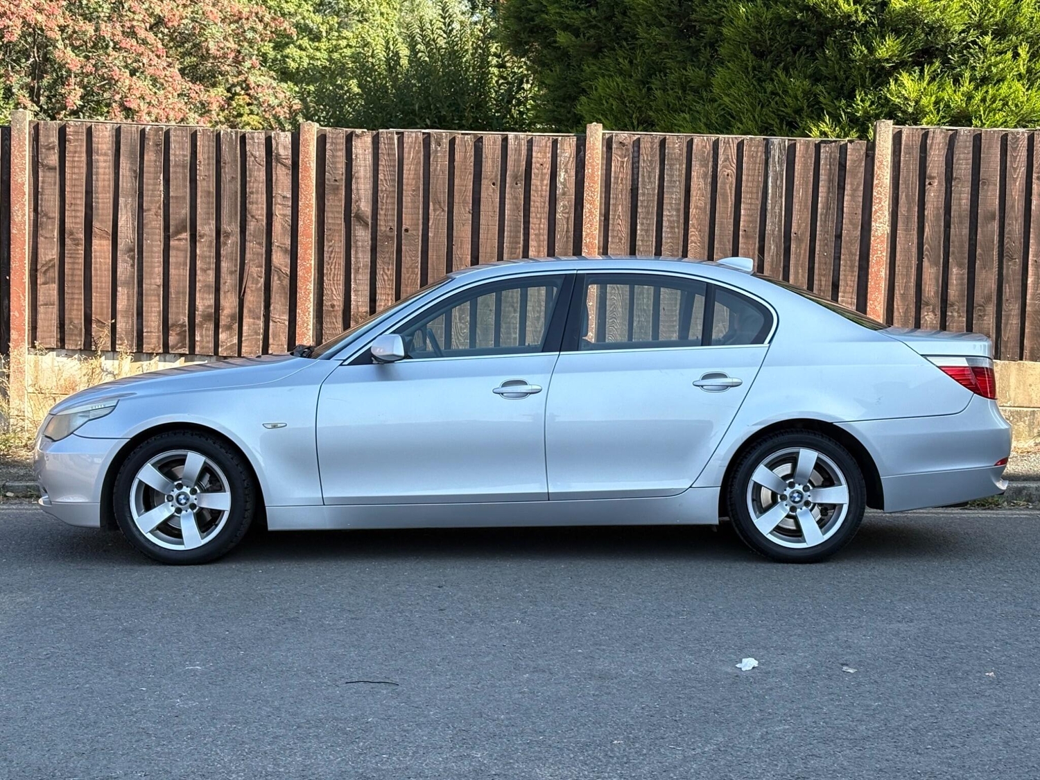 BMW 5 Series 2006 - Cars