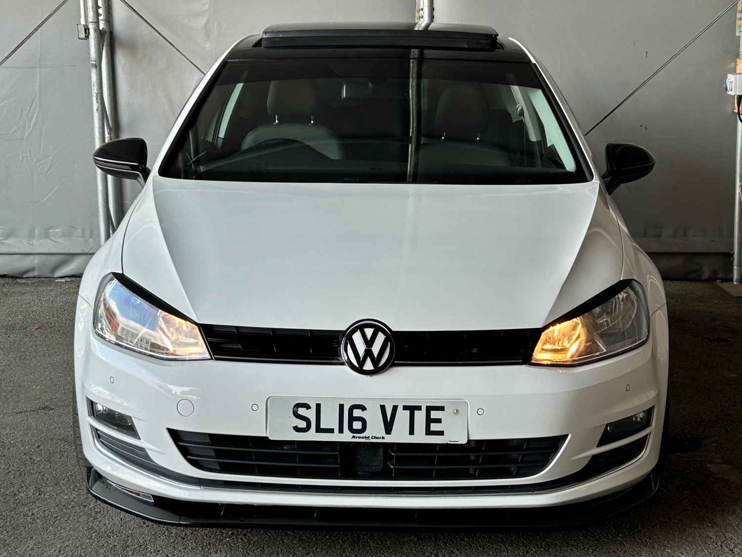 Volkswagen Golf 2016 - Cars in Manchester