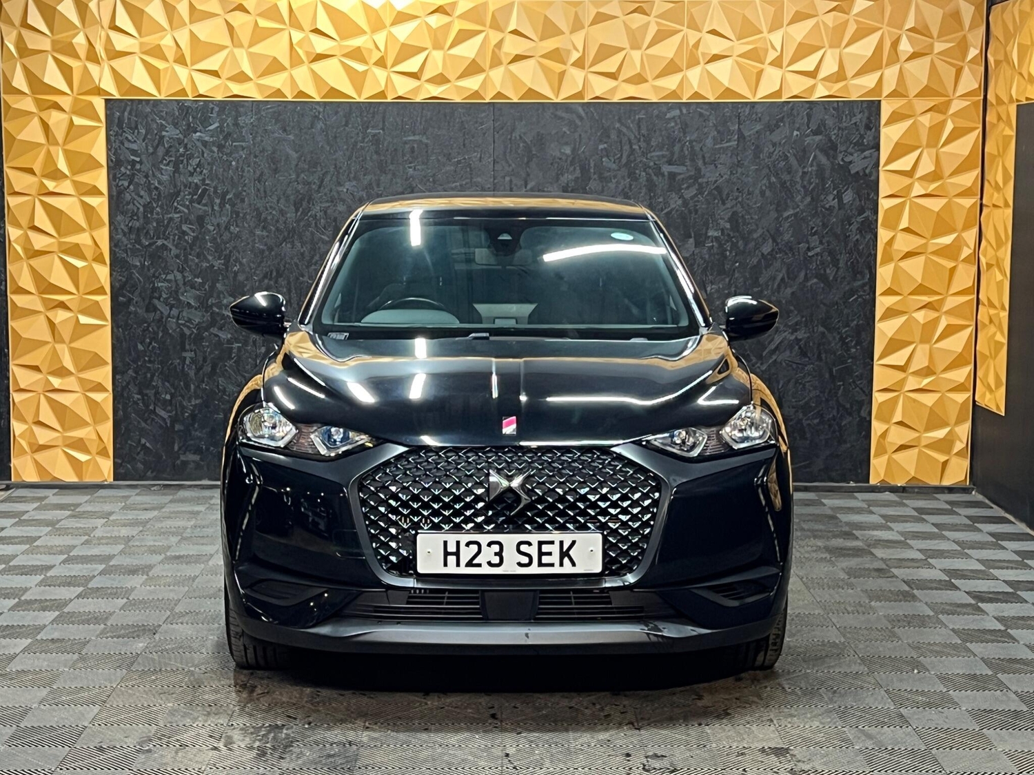 [ berth ]DS DS3 Crossback