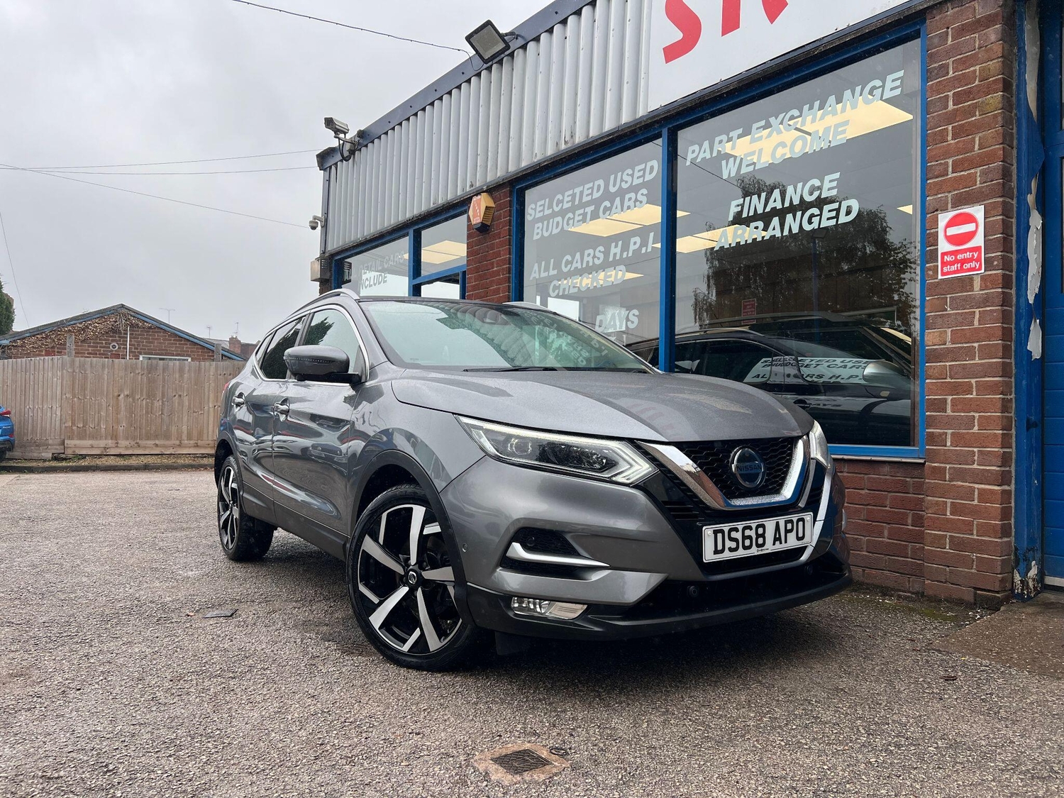 Nissan Qashqai 2018 - Cars