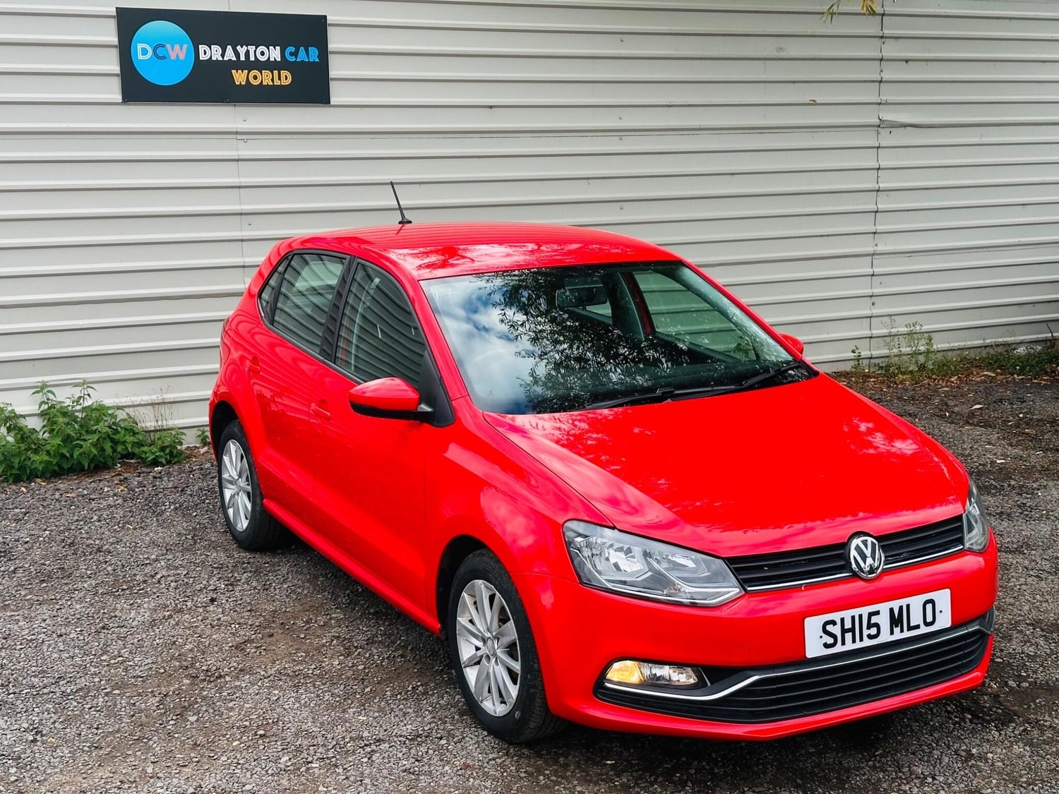 Volkswagen Polo 2015 - Cars