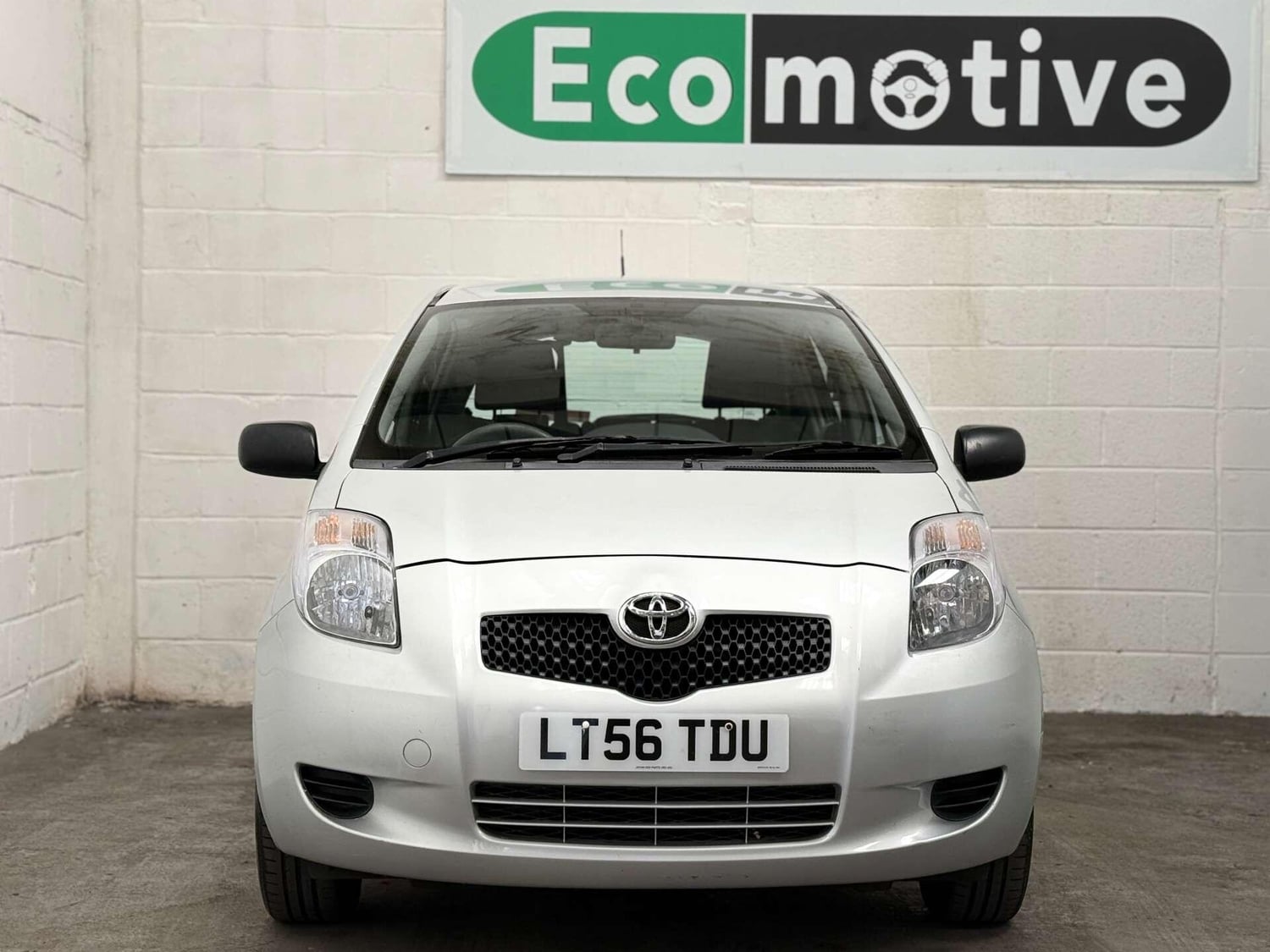 Toyota Yaris 2006 - Cars