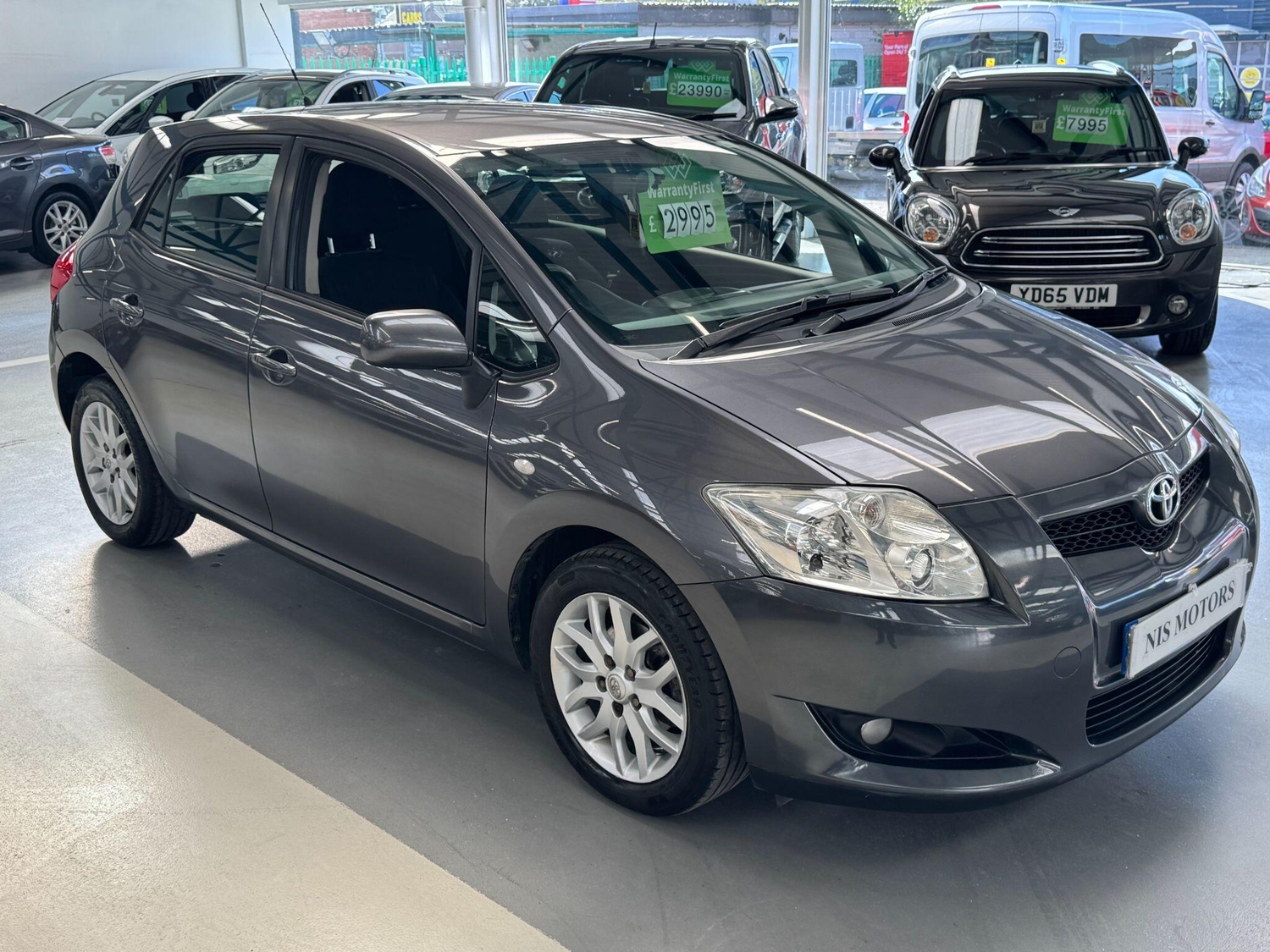 Toyota Auris 2008 - Cars in Bolton