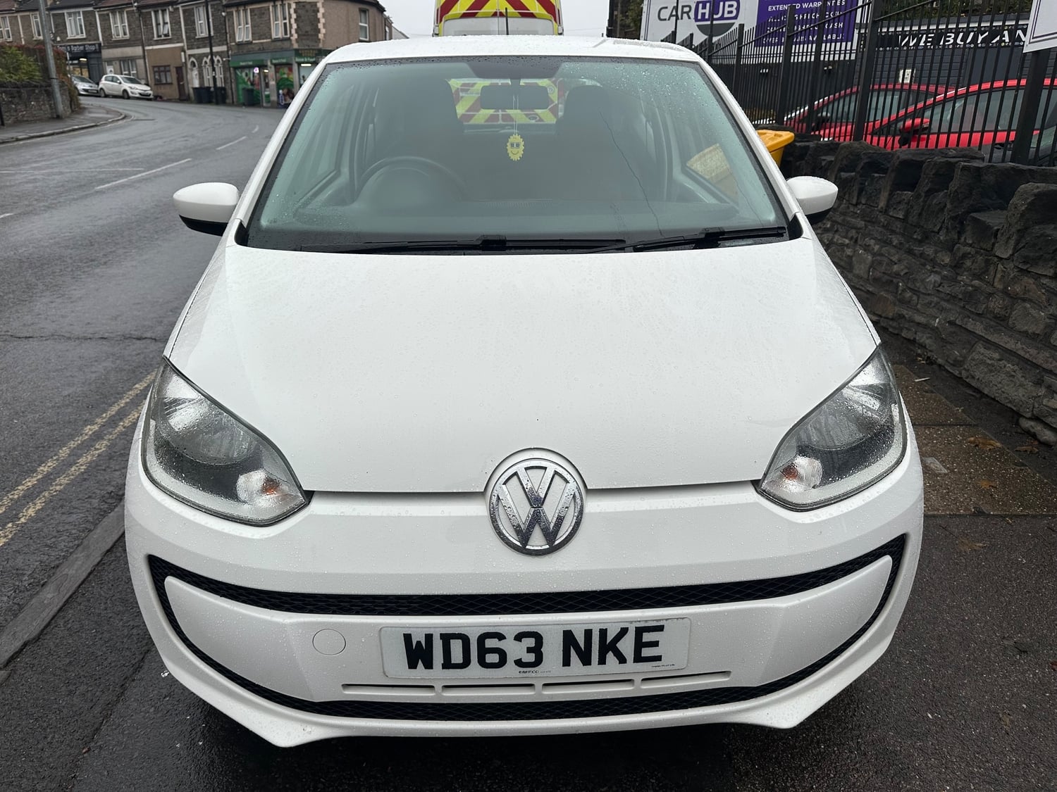 [ berth ]Volkswagen Up