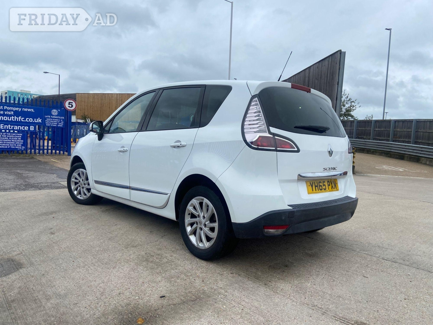 Renault Scenic 2015 - Cars in Portsmouth