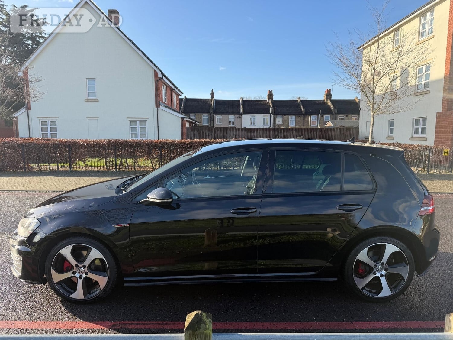 Volkswagen Golf 2017 - Cars
