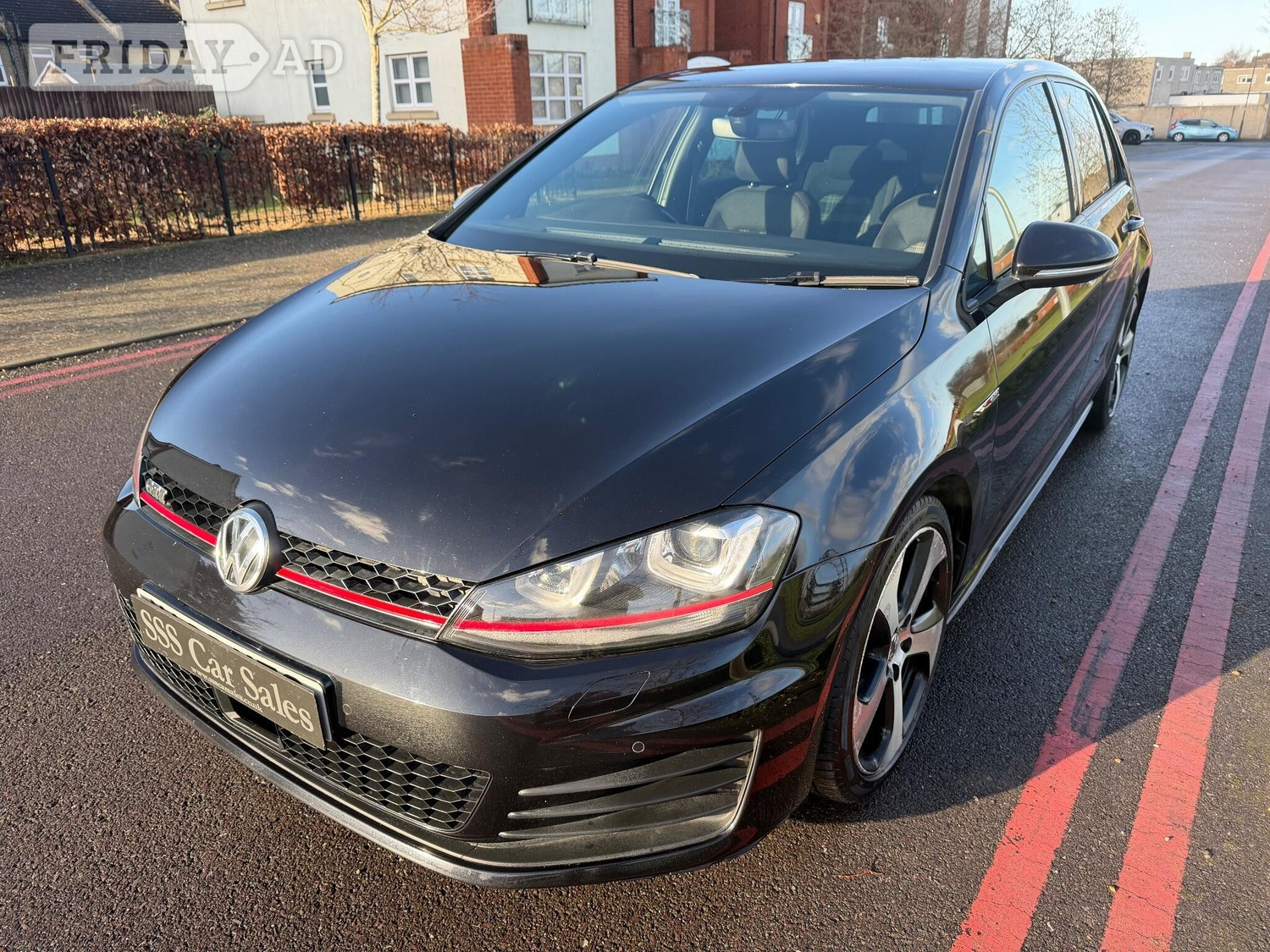 Volkswagen Golf 2017 - Cars in Wandsworth