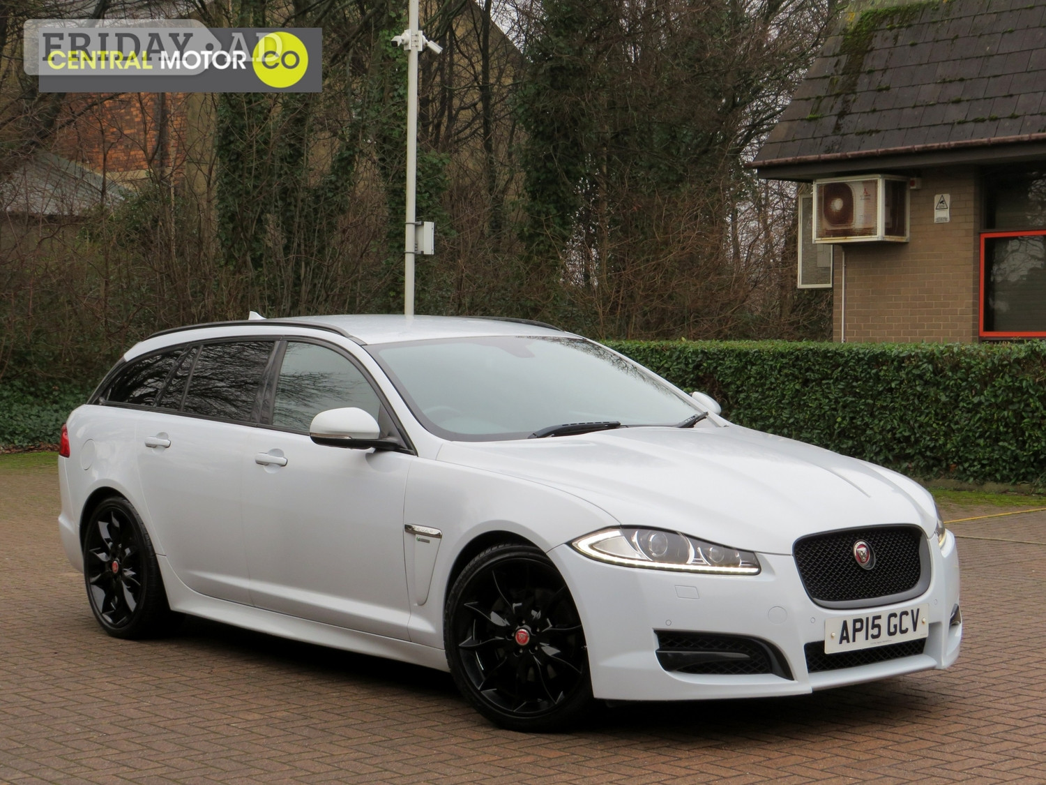 Jaguar XF 2015 in Bradford