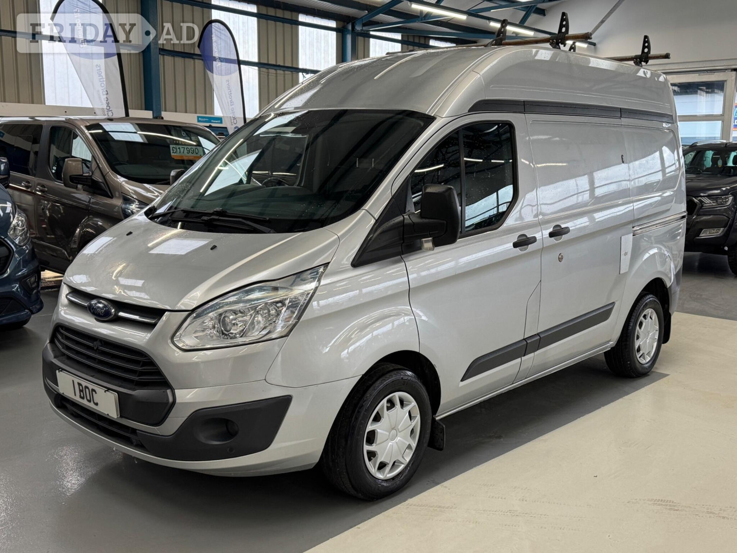 [ berth ]Ford Transit Custom