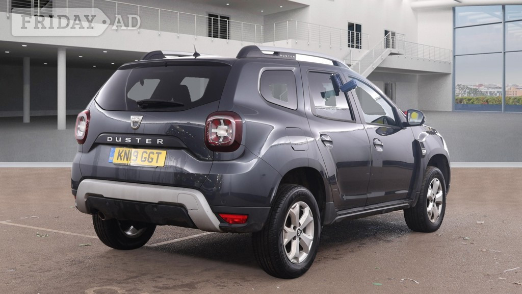 Dacia Duster 2019 - Cars in Leicester