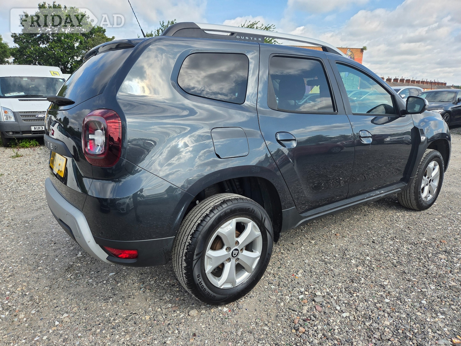 [ berth ]Dacia Duster