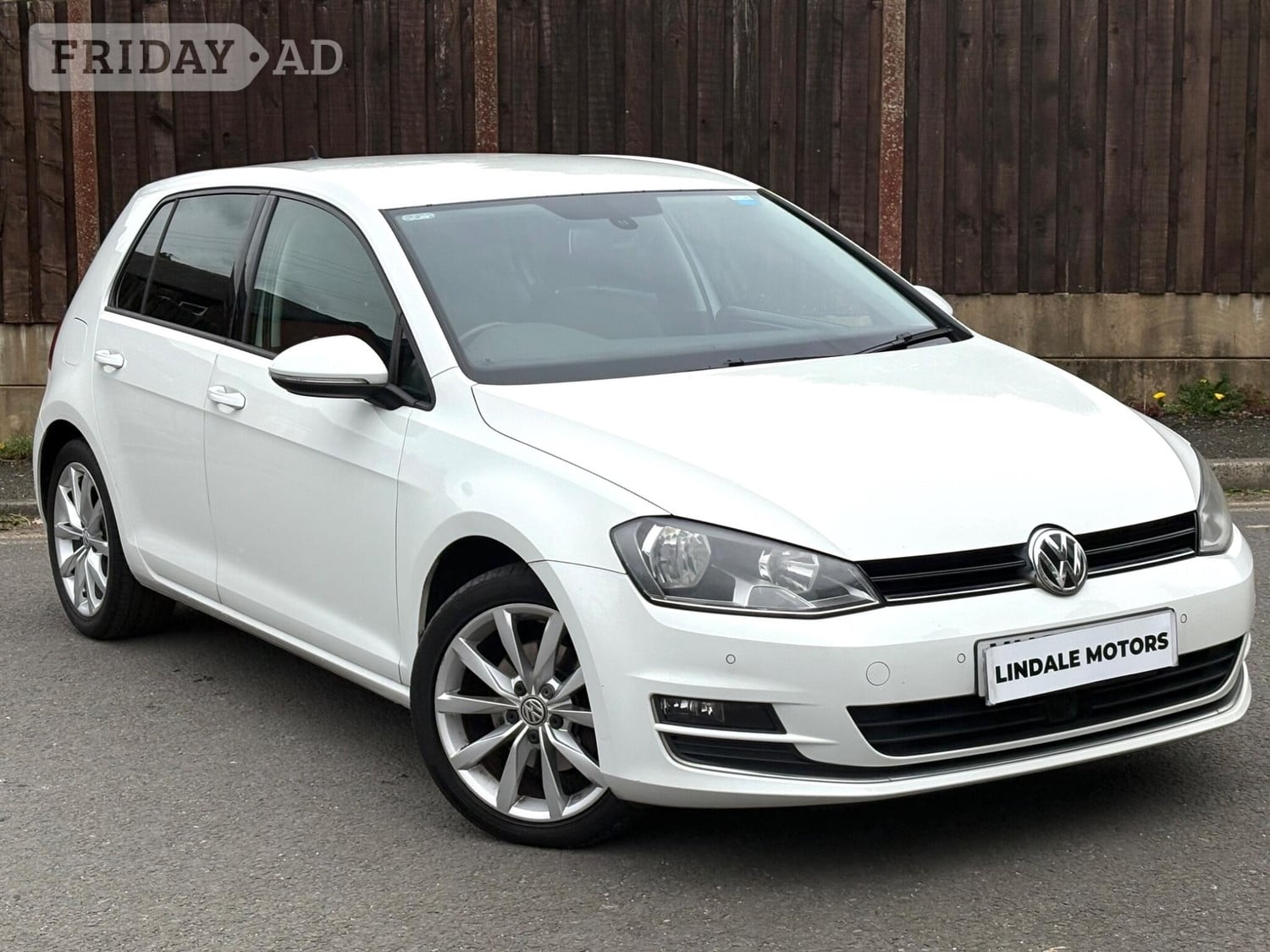 Volkswagen Golf 2013 in Oldham