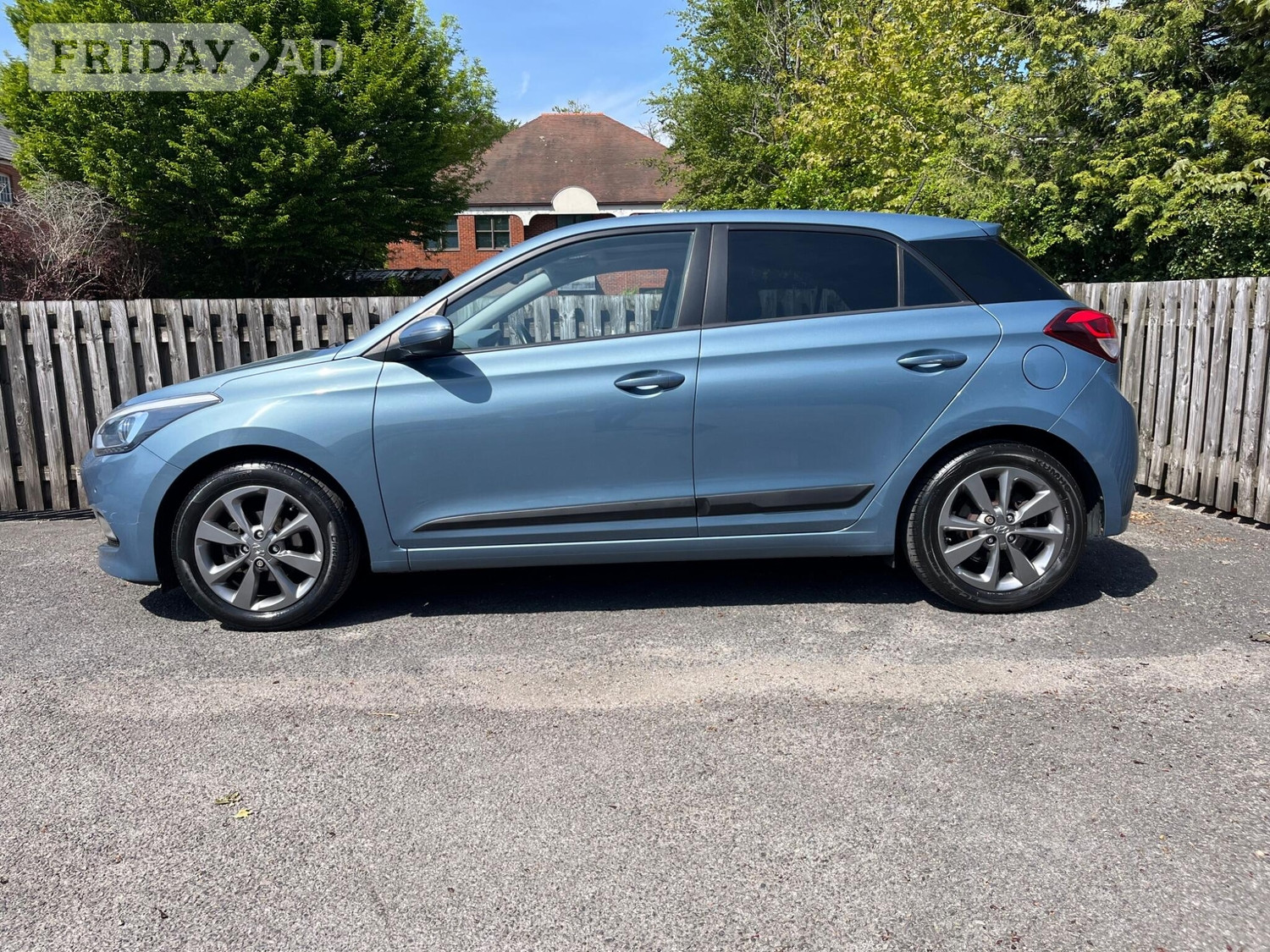 [ berth ]Hyundai i20