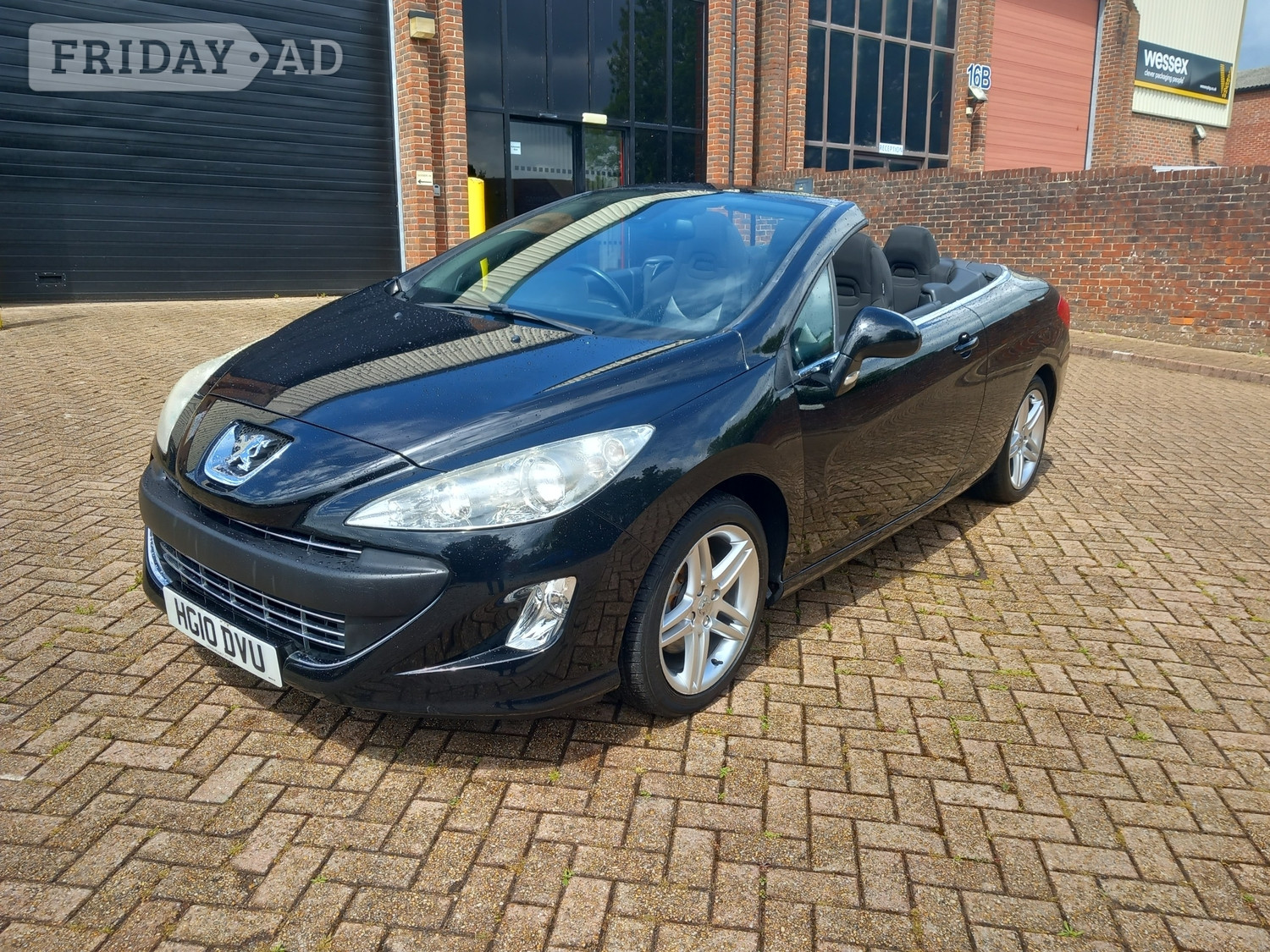 [ berth ]Peugeot 308 CC