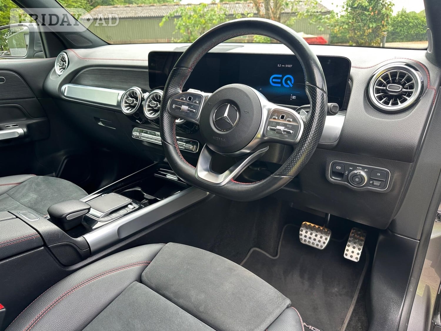 [ berth ]Mercedes-Benz E Class