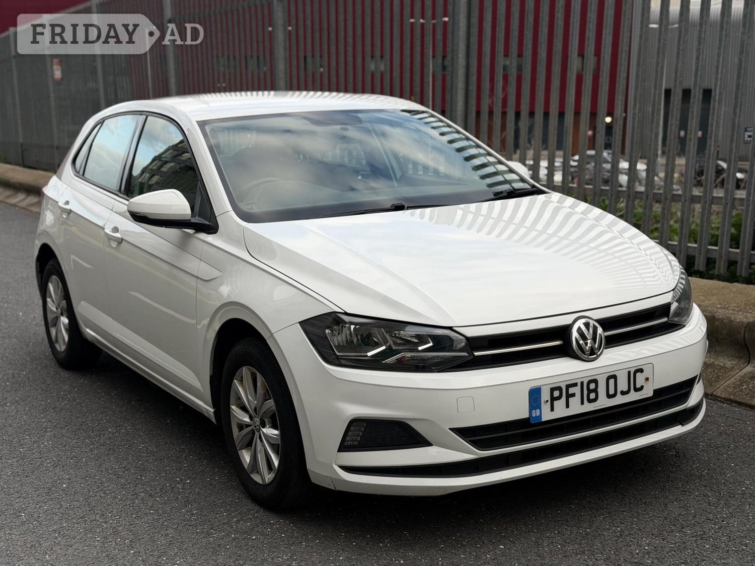 Volkswagen Polo 2018 in Willesden