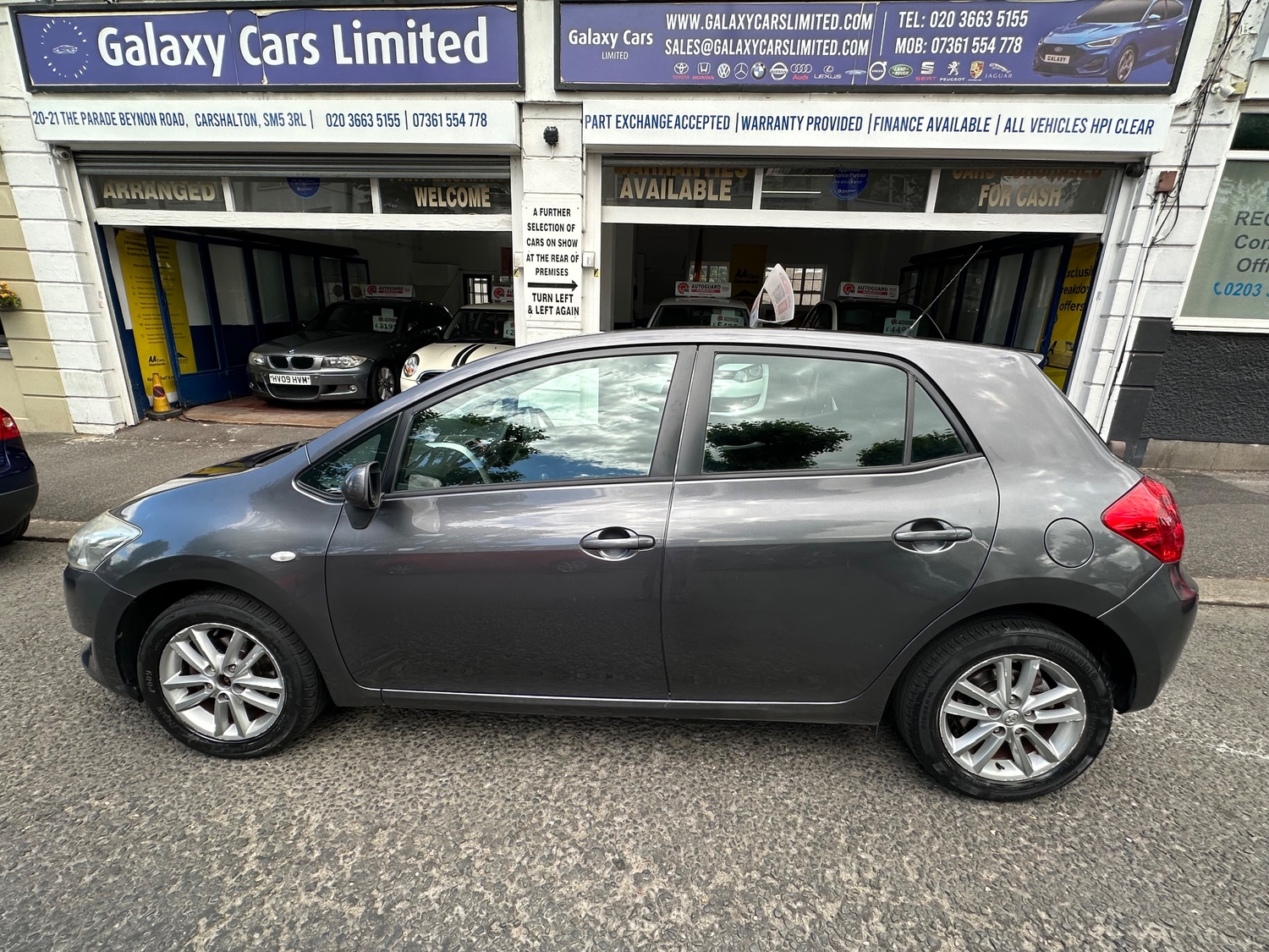 Toyota Auris 2009 - Cars