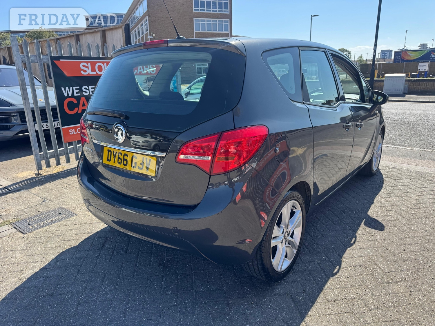 Vauxhall Meriva 2016 - Cars in Slough