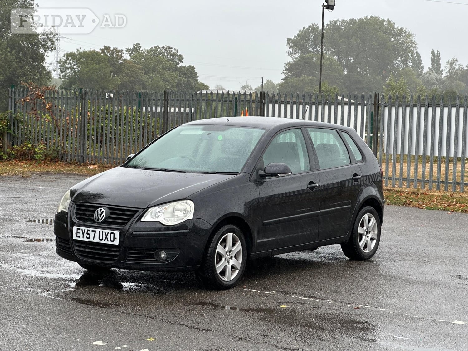 [ berth ]Volkswagen Polo