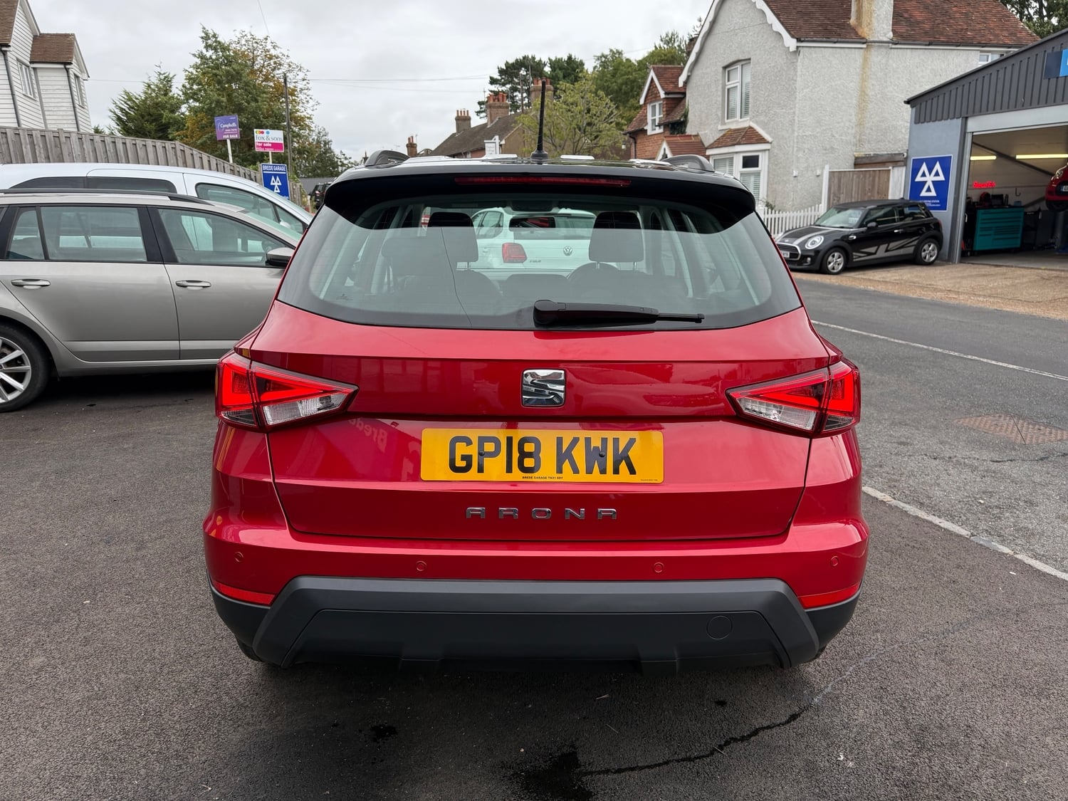 SEAT Arona 2018 - Cars