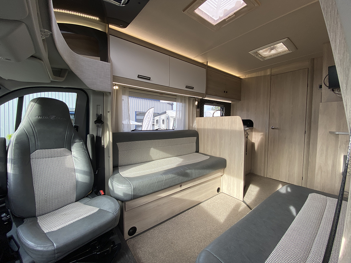 Auto-Trail F-Line F60 2022 for sale - Motorhomes & Caravans in Newark
