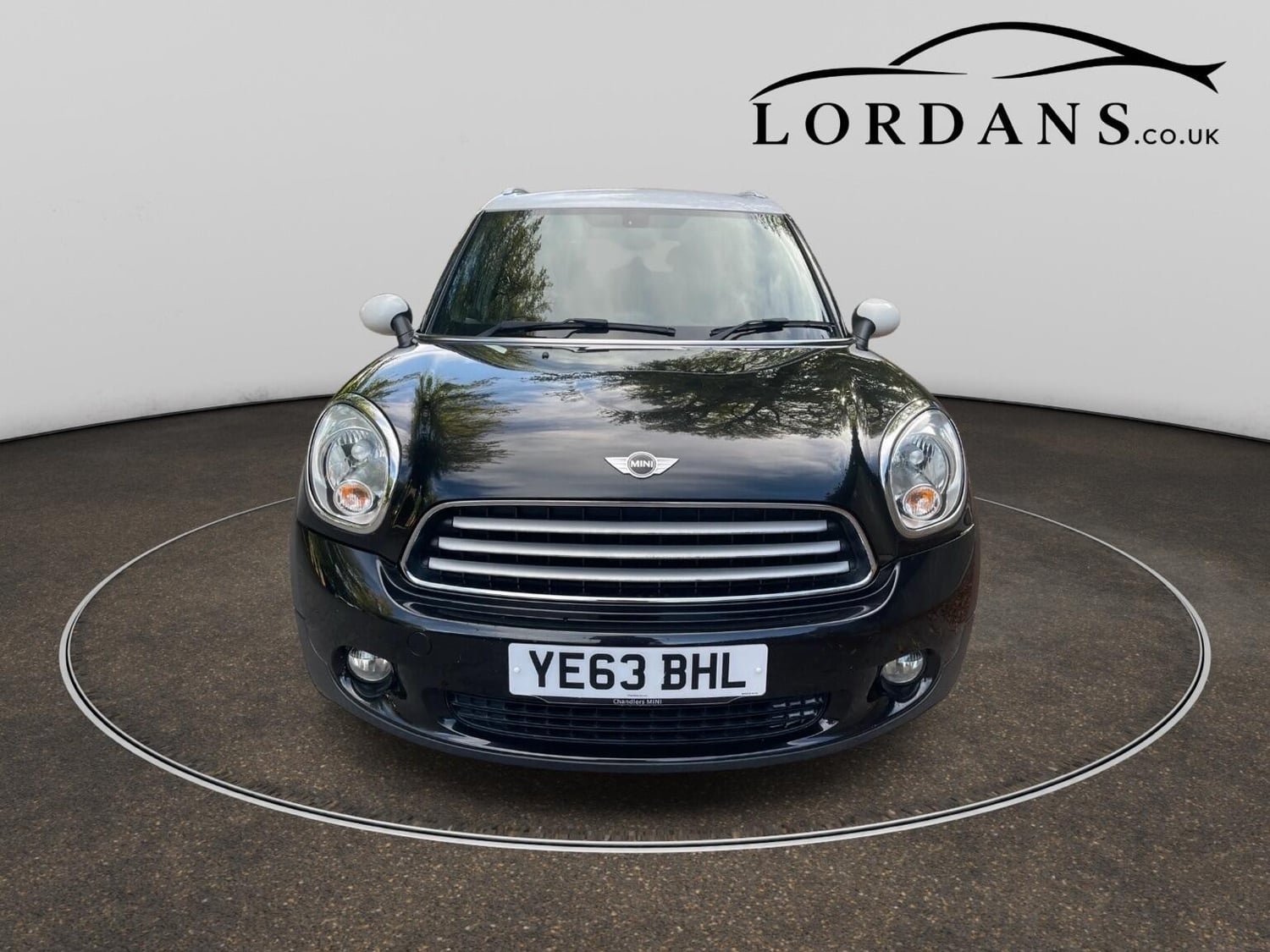 [ berth ]Mini Countryman