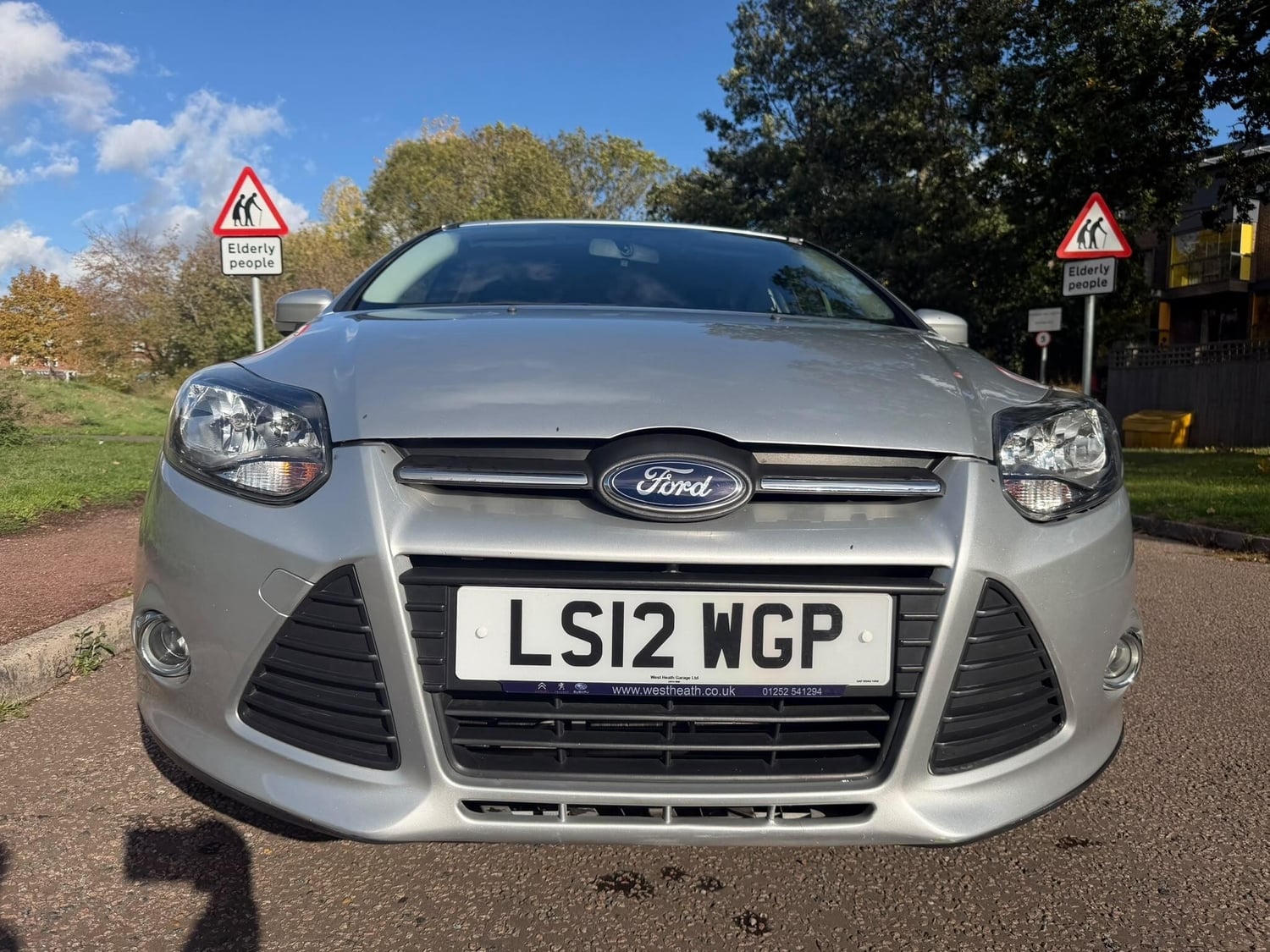 [ berth ]Ford Focus