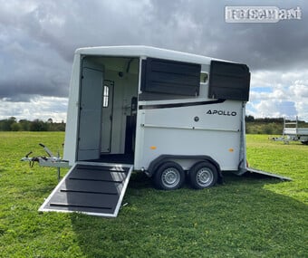Equi-Trek Apollo  Horse Trailer