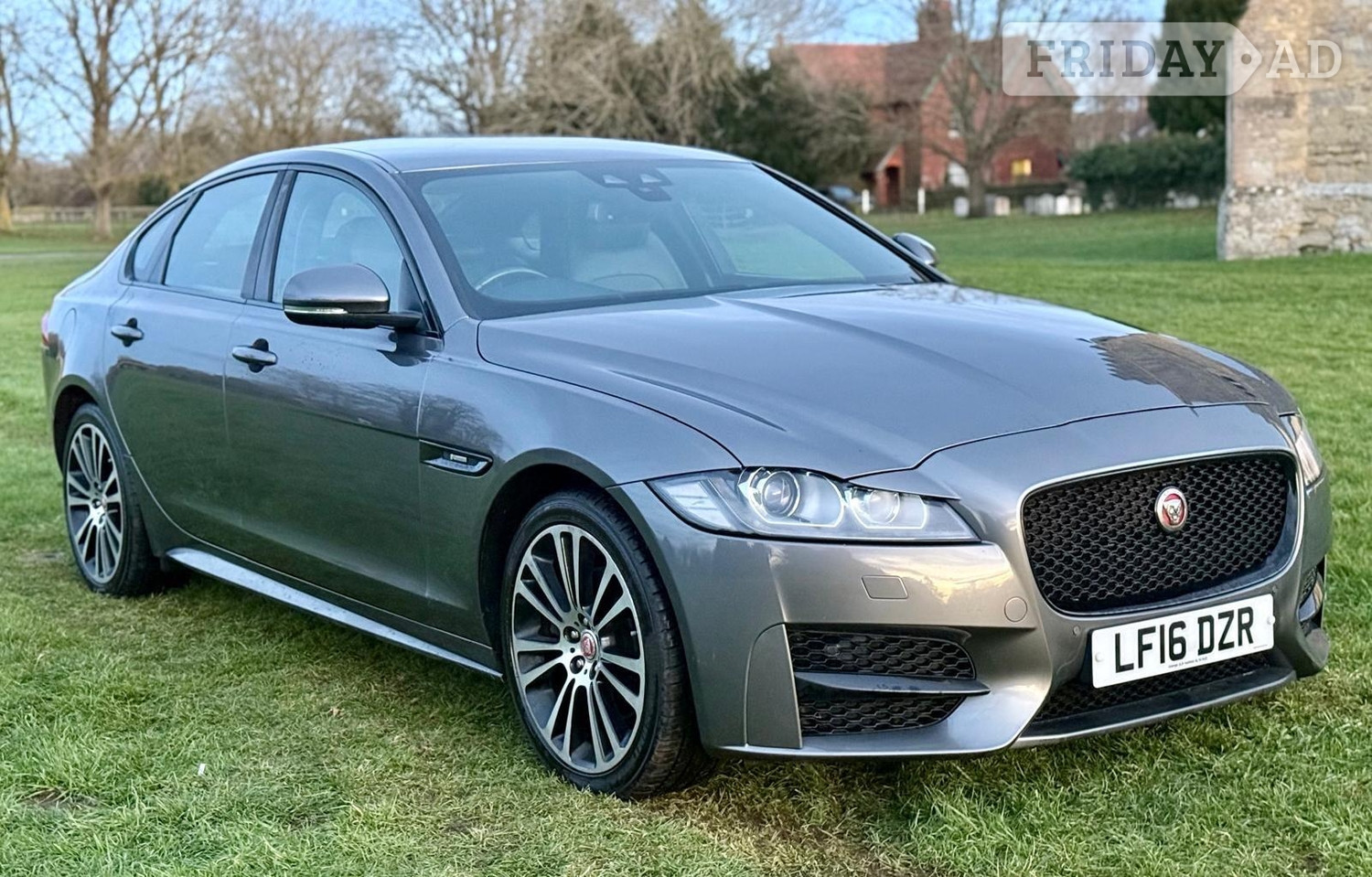 Jaguar XF 2016 - Cars